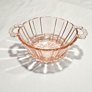 VTG Pink Glass Handled Bowl